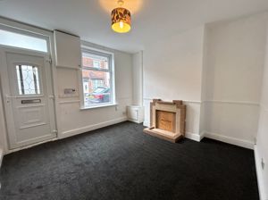 Lounge- click for photo gallery